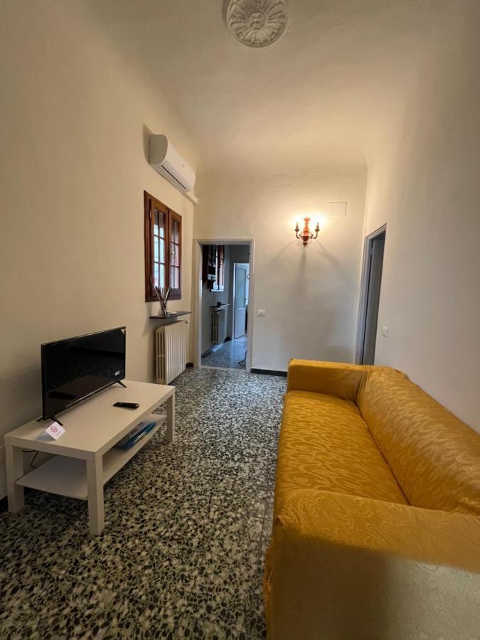 Apartment Dalla Mirella Florence Luaran gambar