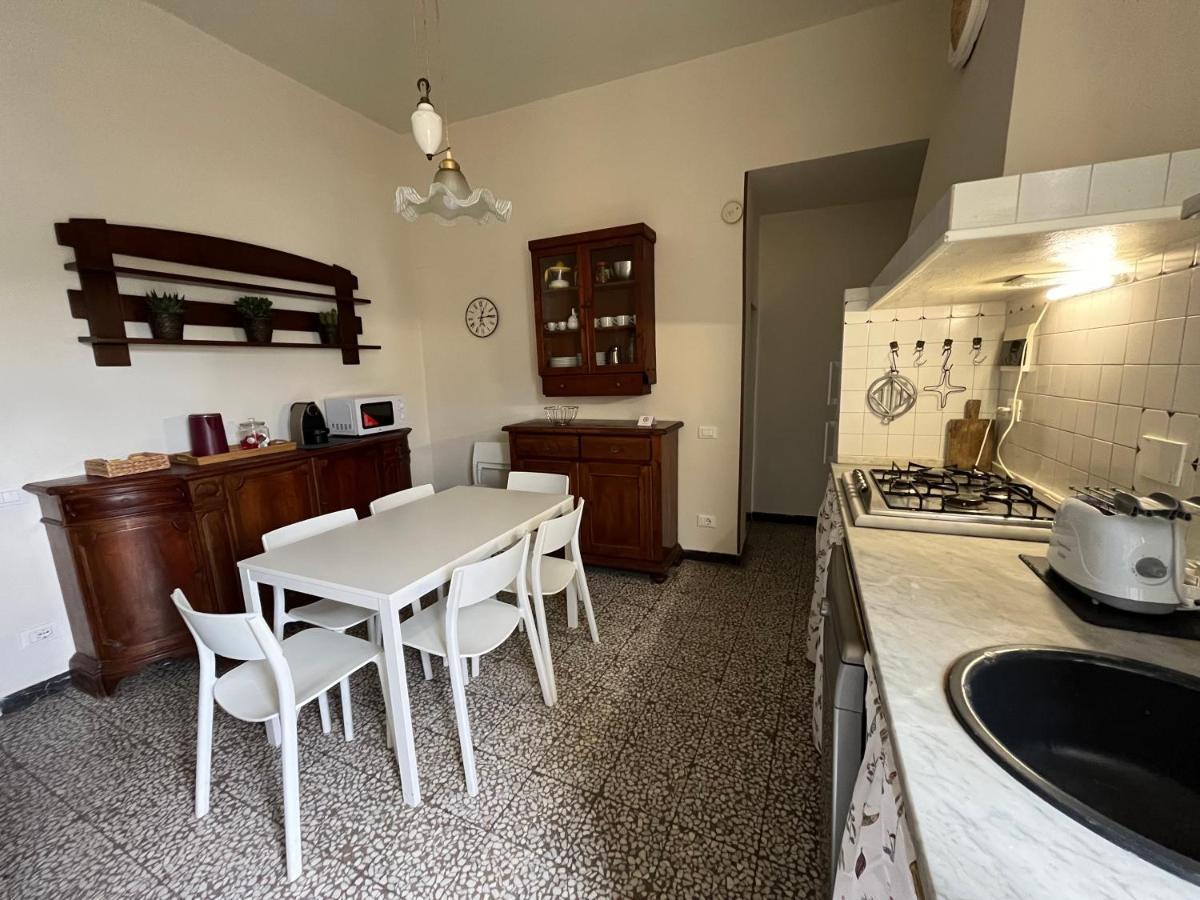 Apartment Dalla Mirella Florence Luaran gambar